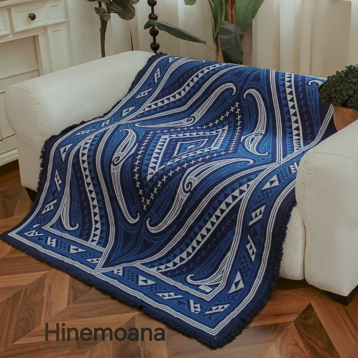 "Hinemoana" Picnic Throw Rug