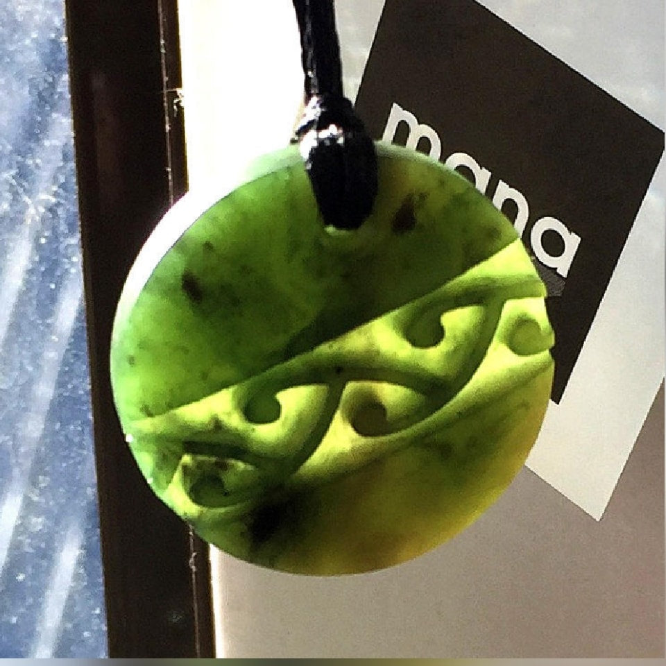 Mana NZ Round Pounamu Pendant with Kowhawhai