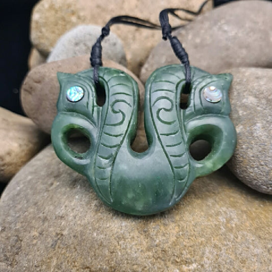 Pounamu Pekapeka