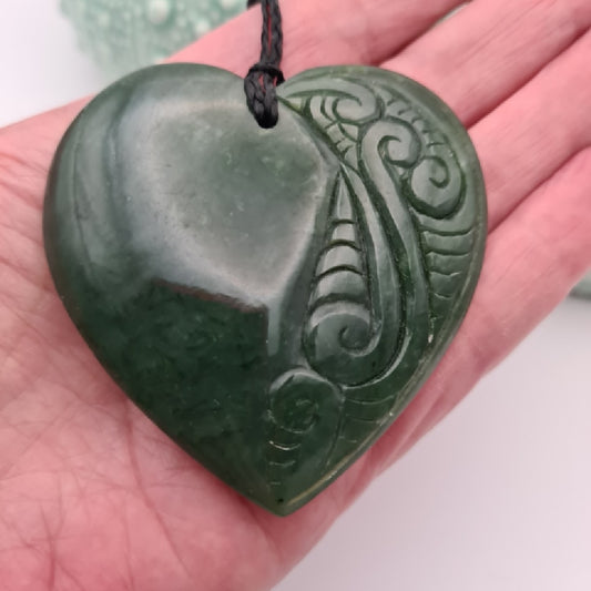 Engraved Pounamu Manawa/Heart Taonga - 60mm