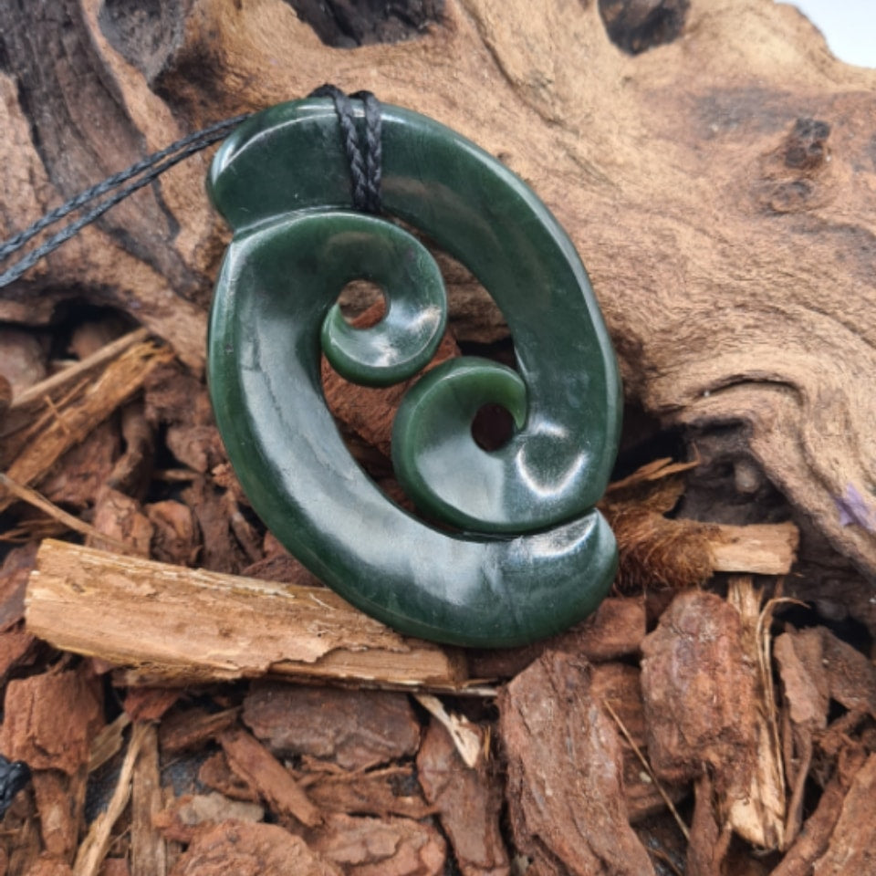 Pounamu Double Koru - XL @ 80mm